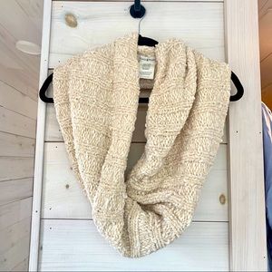 Infinity scarf